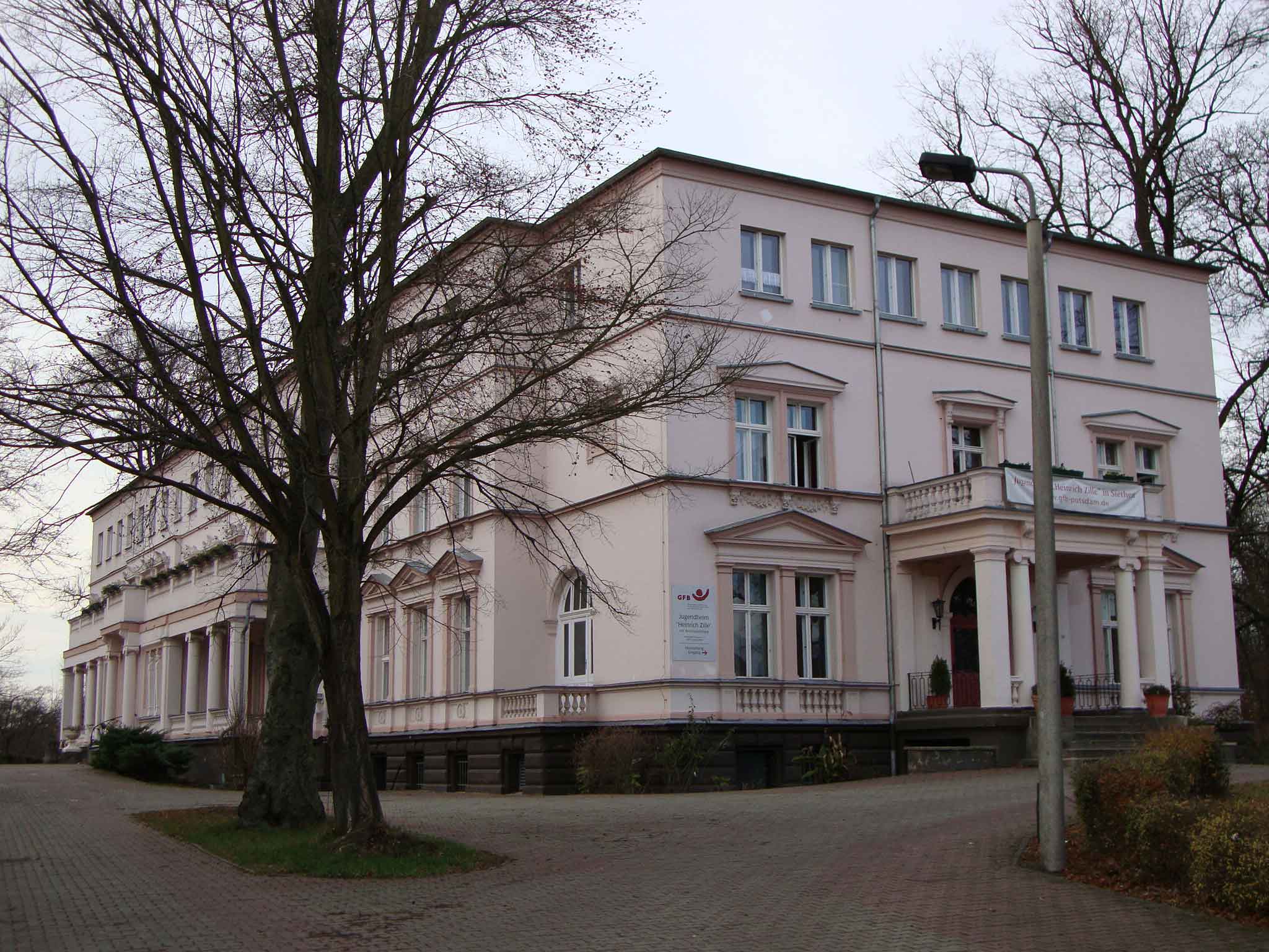 Schloß Siethen-Jugendheim
